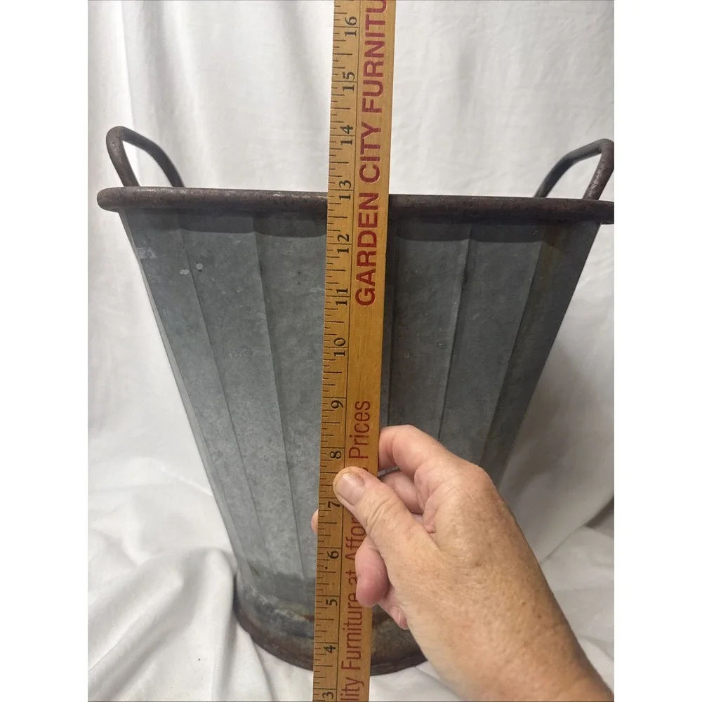 Vtg Galvanized Fluted Coal Flower Bin Garden Planter 13